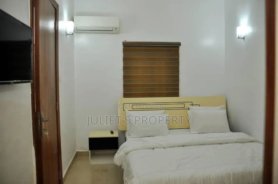 Furnished 3bdrm House in Estate, Utako for rent in Utako
