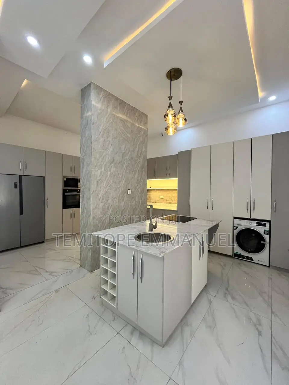 Furnished 5bdrm Duplex in Osapa london for sale in Osapa london