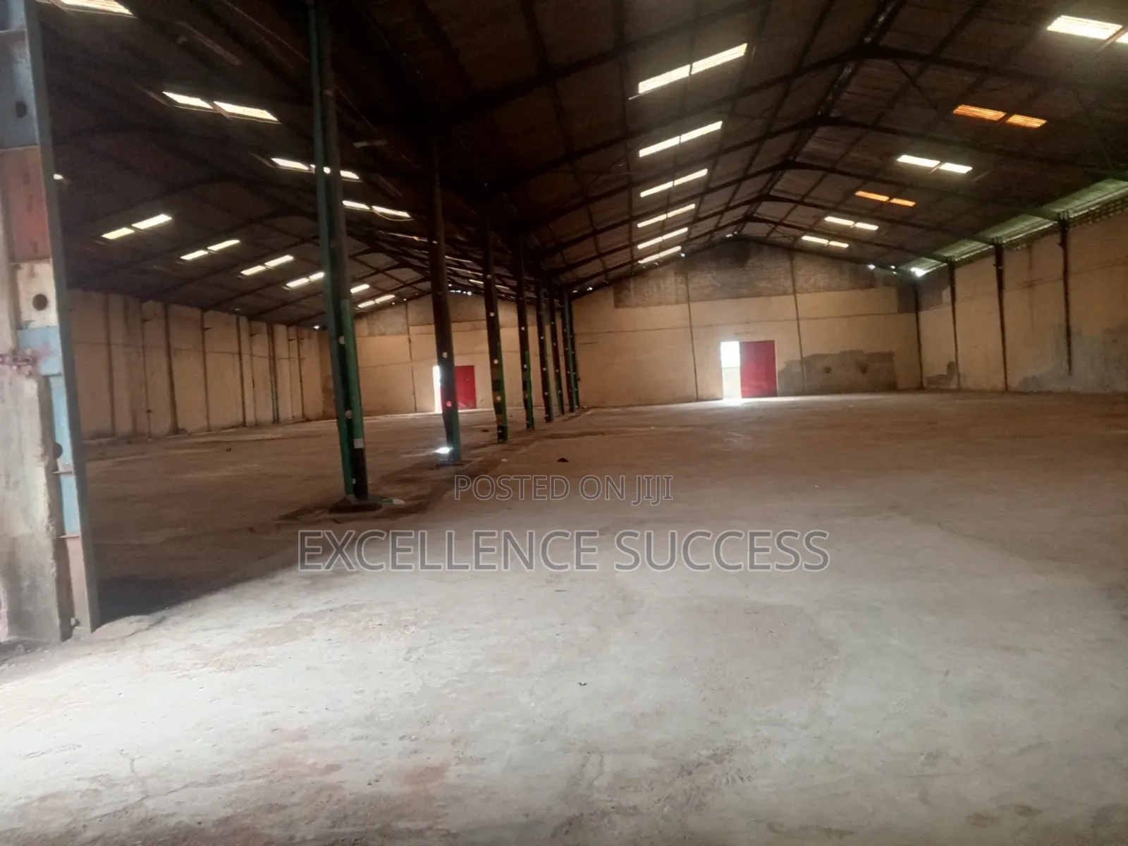 Warehouse for Lease in Council