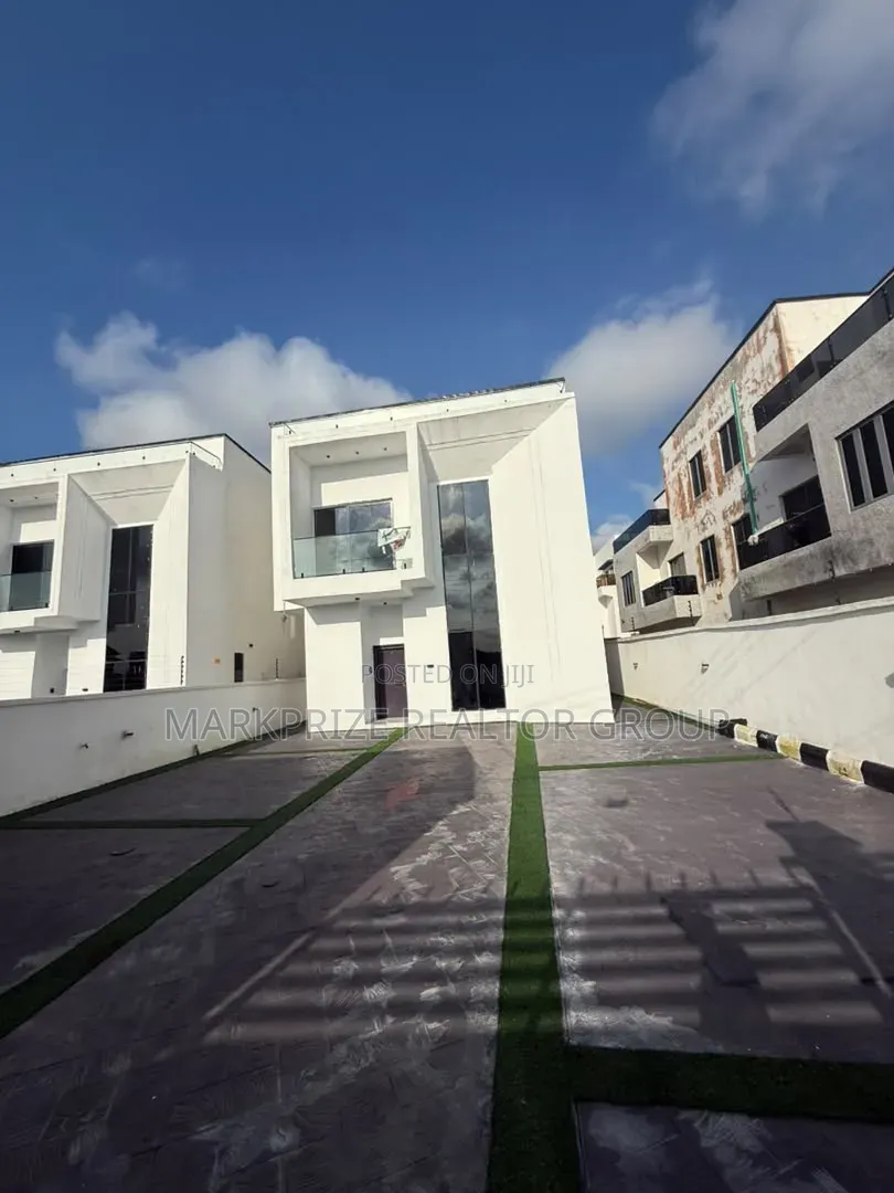 4bdrm Duplex in Ajah Lekki Lagos for sale in Oke Ira / Ajah