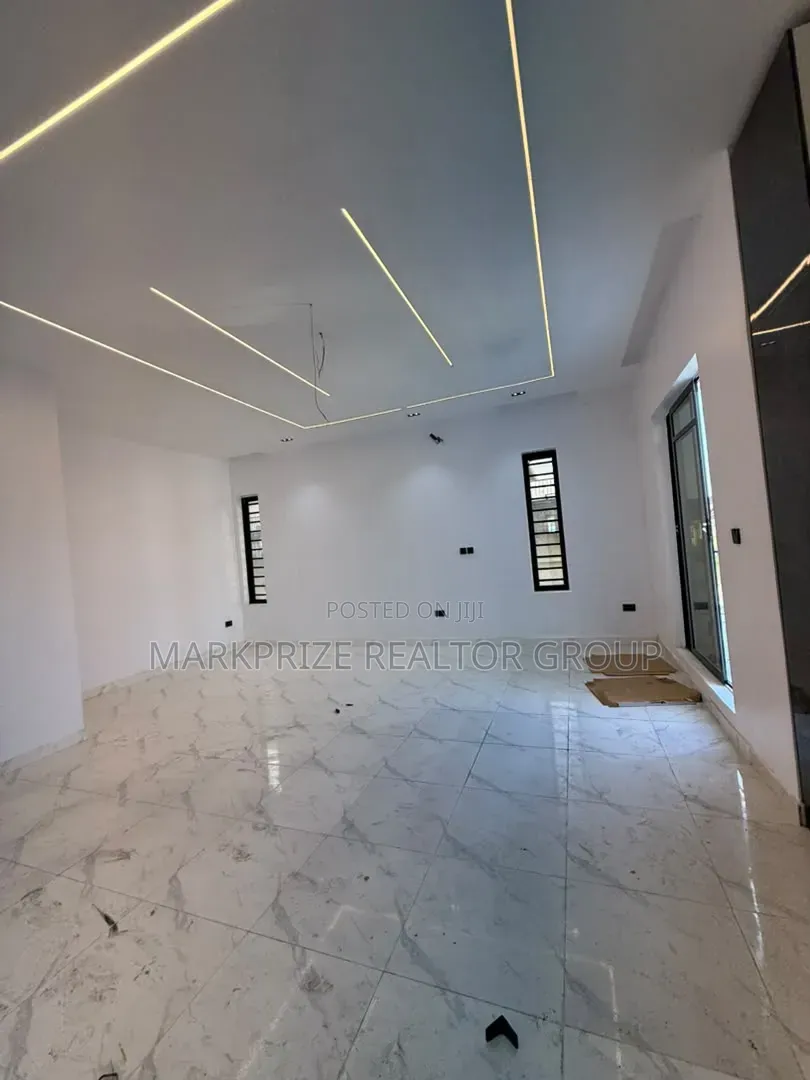 4bdrm Duplex in Ajah Lekki Lagos for sale in Oke Ira / Ajah