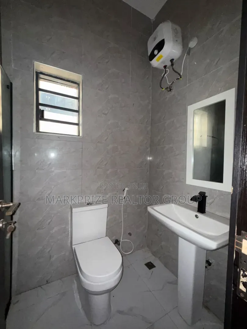 4bdrm Duplex in Ajah Lekki Lagos for sale in Oke Ira / Ajah