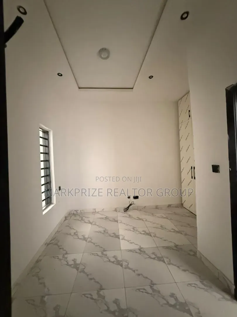 4bdrm Duplex in Ajah Lekki Lagos for sale in Oke Ira / Ajah