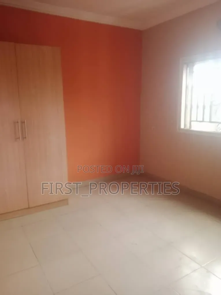 2bdrm Block of Flats in G Math Area Off, Ibadan for rent in Ibadan