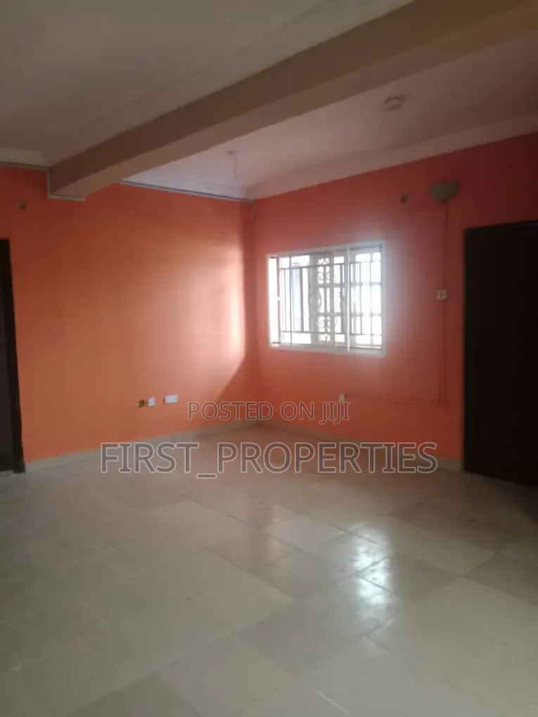 2bdrm Block of Flats in G Math Area Off, Ibadan for rent in Ibadan