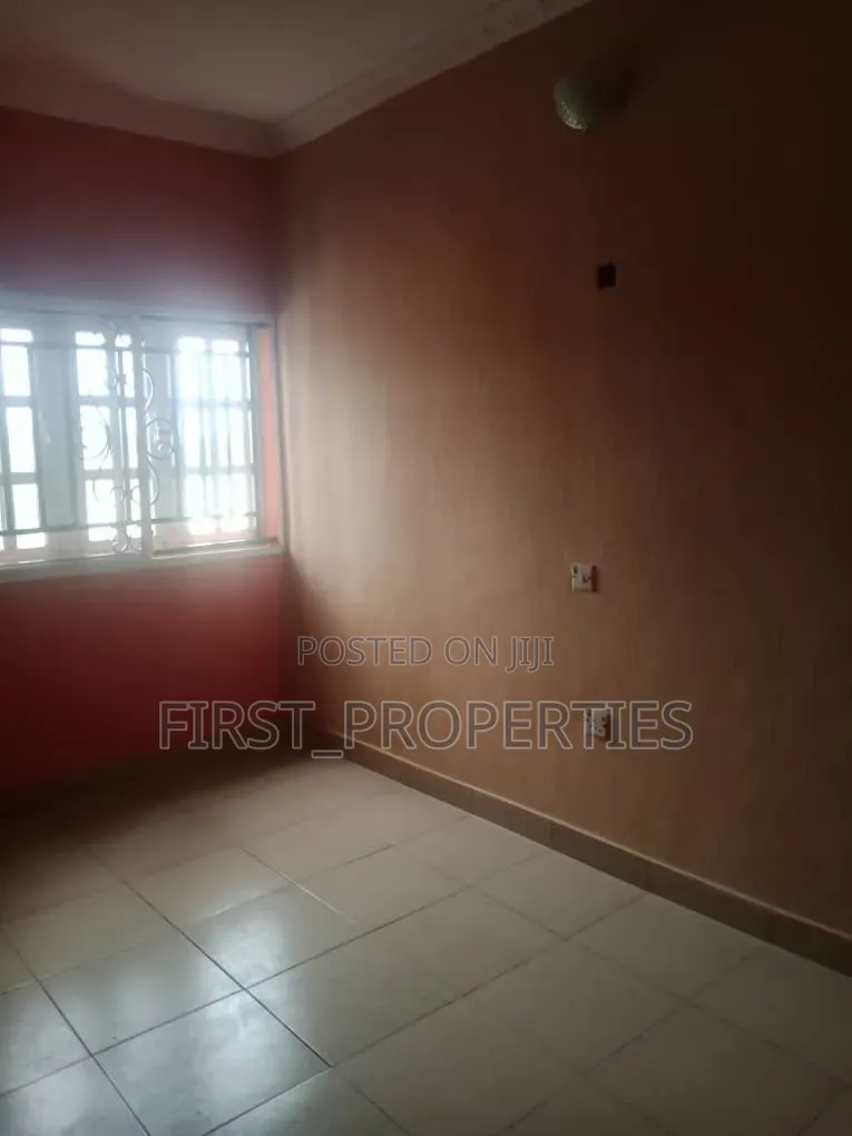 2bdrm Block of Flats in G Math Area Off, Ibadan for rent in Ibadan