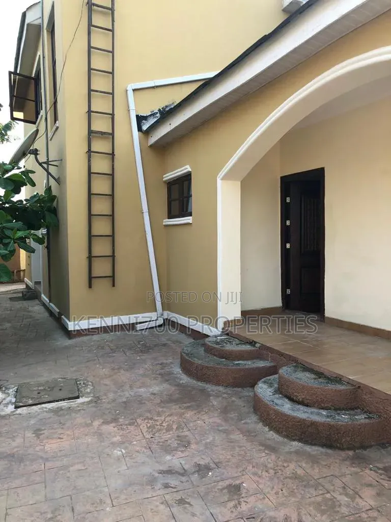 3bdrm Duplex in Riverview Estate,, Berger for sale in Berger