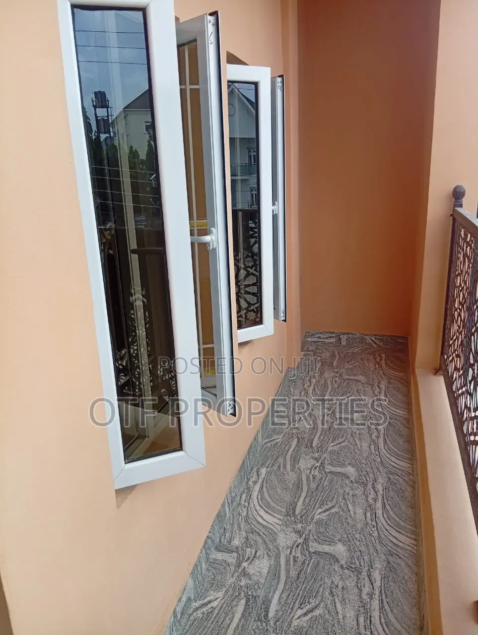 2bdrm Block of Flats in Fo1,, Kubwa for rent in Kubwa