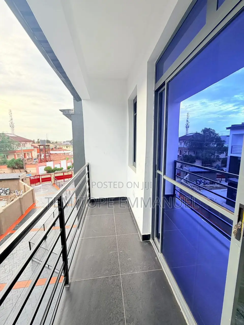 Furnished 5bdrm Duplex in GRA Phase 2 Shangisha for sale in GRA Phase 2 Shangisha