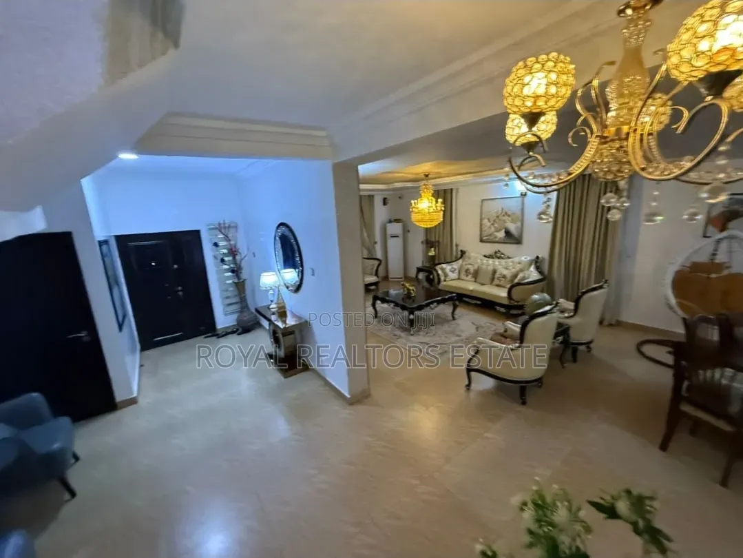 4bdrm Duplex in Mabushi for sale in Mabushi