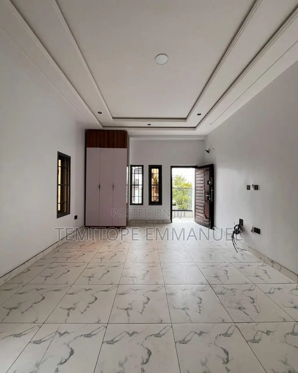 Furnished 4bdrm Duplex in GRA Phase 1 for sale in GRA Phase 1