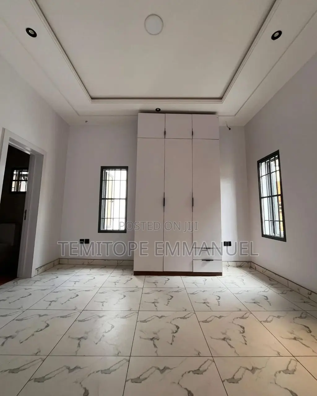 Furnished 4bdrm Duplex in GRA Phase 1 for sale in GRA Phase 1