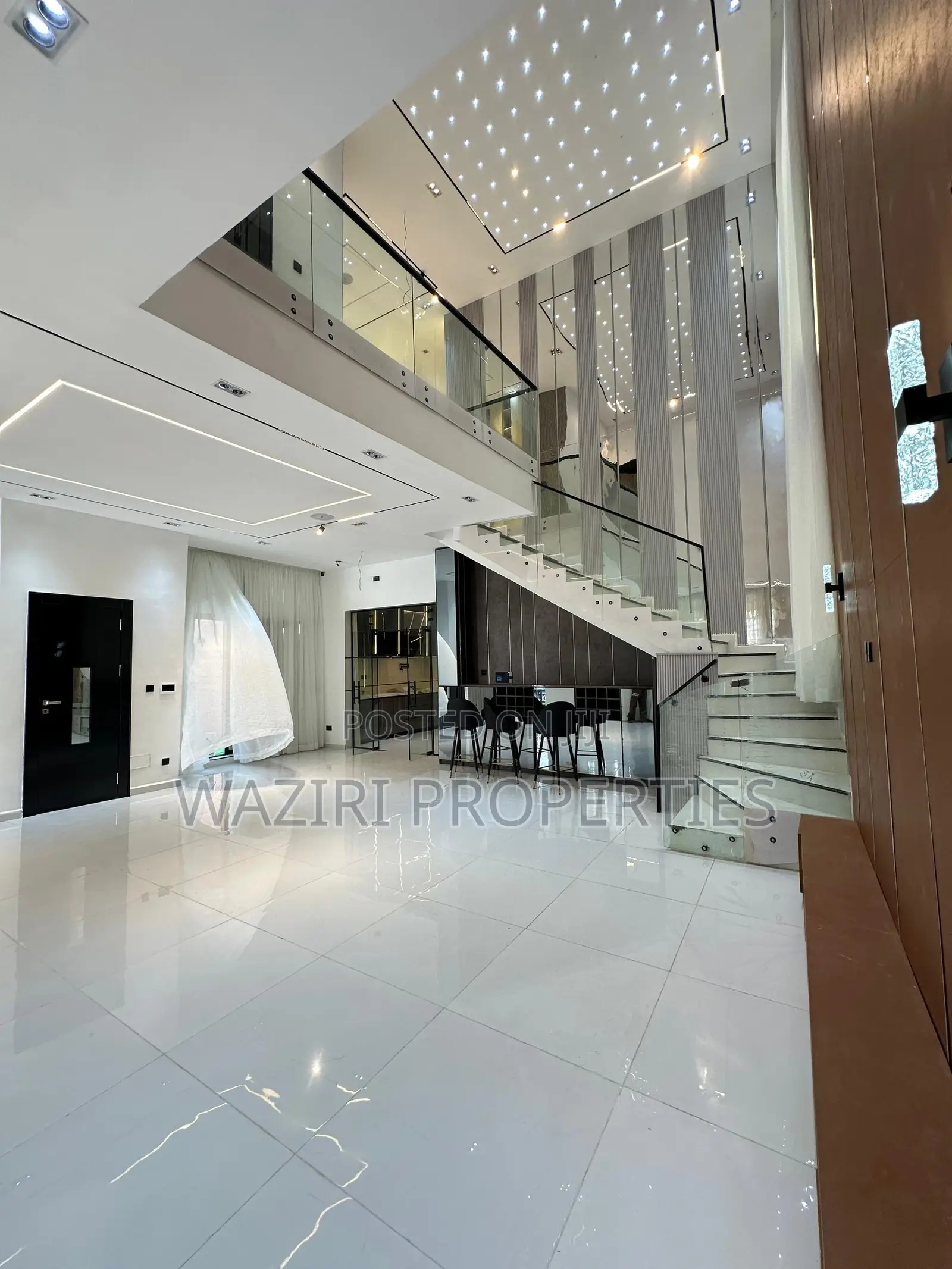 5bdrm House in Chevron for sale in Chevron