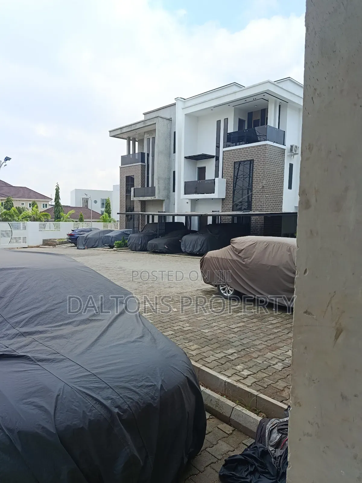 4bdrm Duplex in Katampe Extension for sale in Katampe Extension