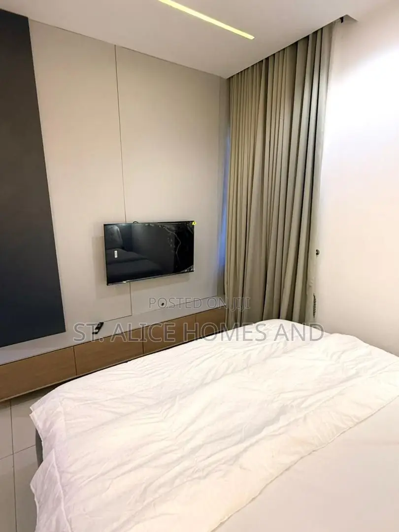 Xl Cosmos 2 Bedroom Apartment, Ojuelegba Surulere, Lagos in Ojuelegba