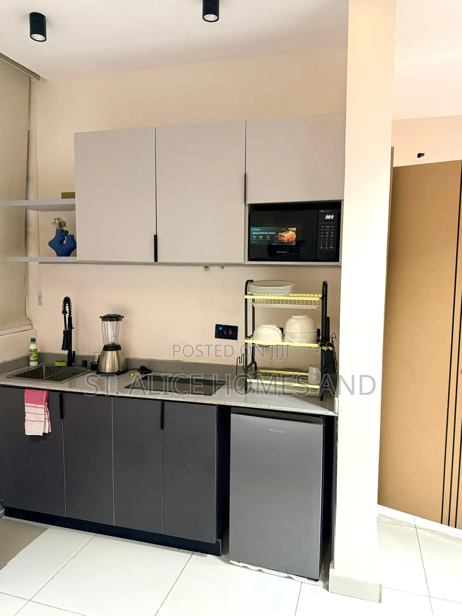 Xl Nebula Studio Apartment, Ojuelegba Surulere, Lagos in Ojuelegba
