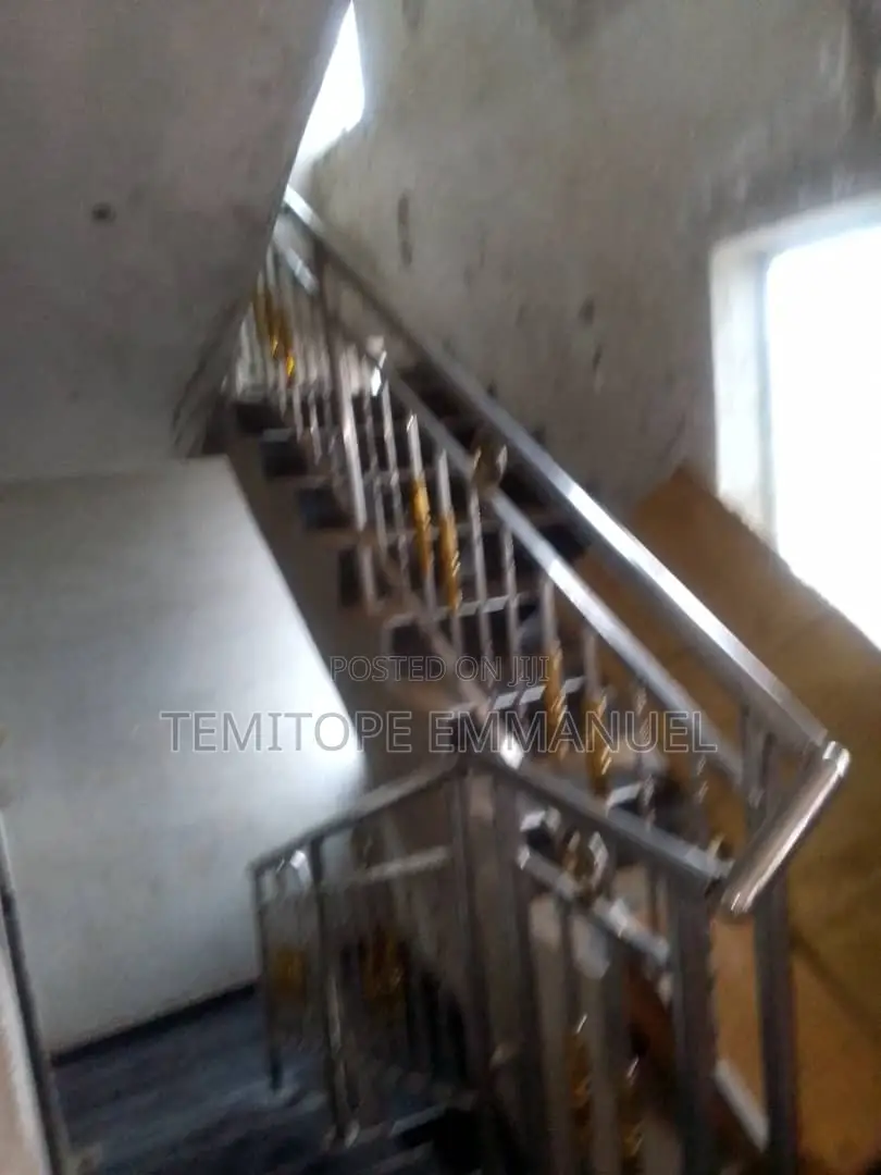 10bdrm House in Alakuko for sale in Alakuko