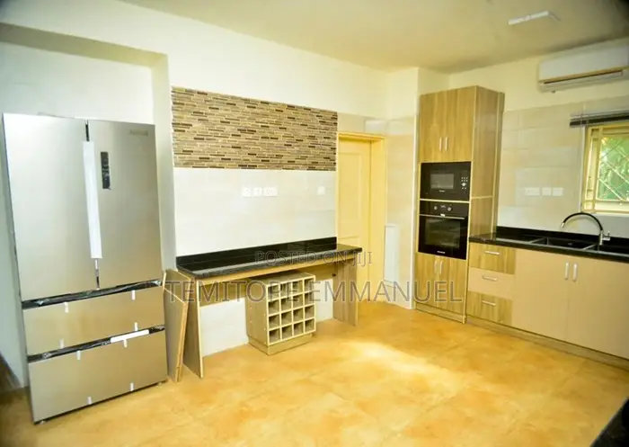 Furnished 4bdrm Apartment in Ikoyi for rent in Ikoyi