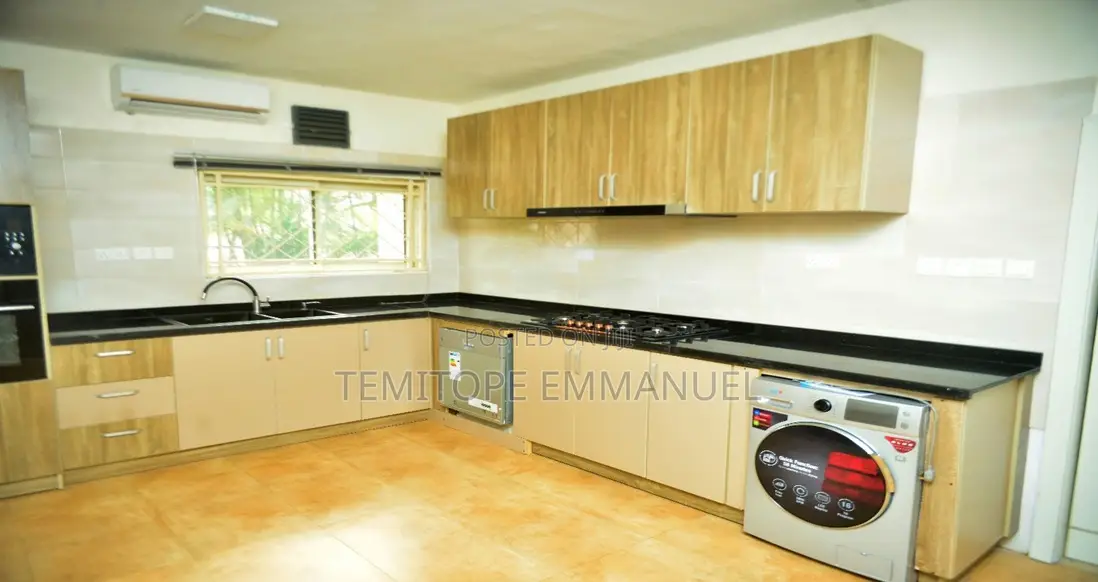 Furnished 4bdrm Apartment in Ikoyi for rent in Ikoyi