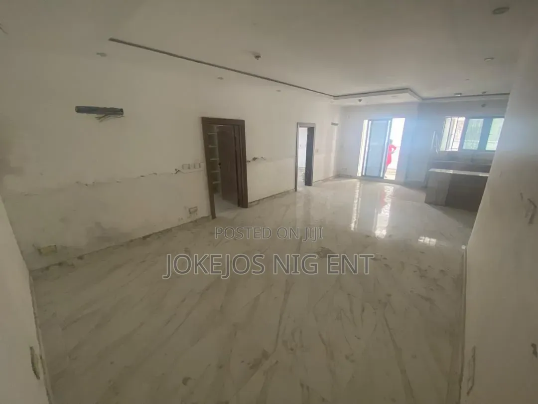 2bdrm Apartment in Lekki Phase 1 for rent in Lekki Phase 1