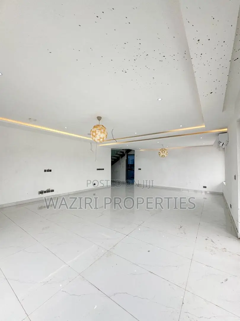 4bdrm Maisonette in Ikoyi for sale in Ikoyi
