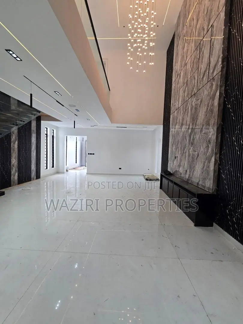 5bdrm House in Ikate for sale in Ikate