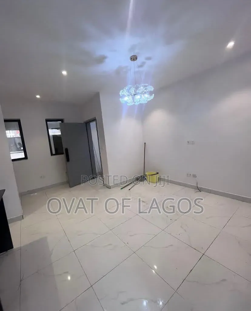 1bdrm Apartment in Freedom Way, Lekki Phase 1 for sale in Lekki Phase 1