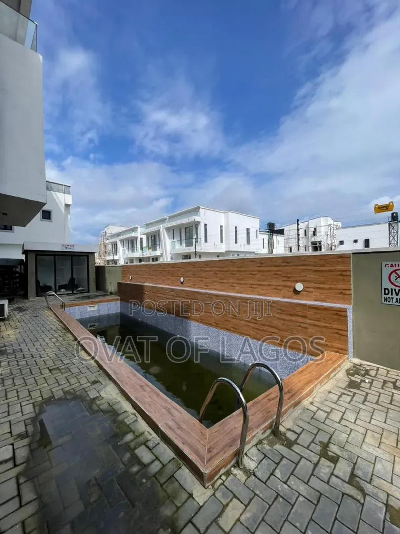 1bdrm Apartment in Ikota for sale in Ikota