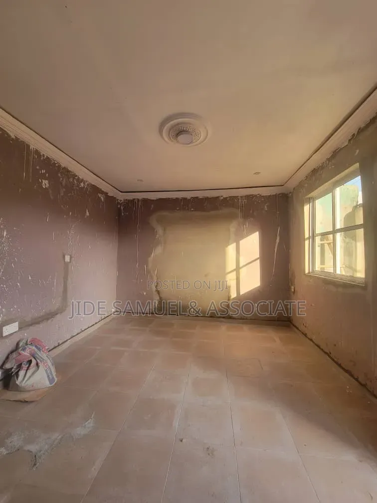 1bdrm Apartment in Ayobo for rent in Ayobo