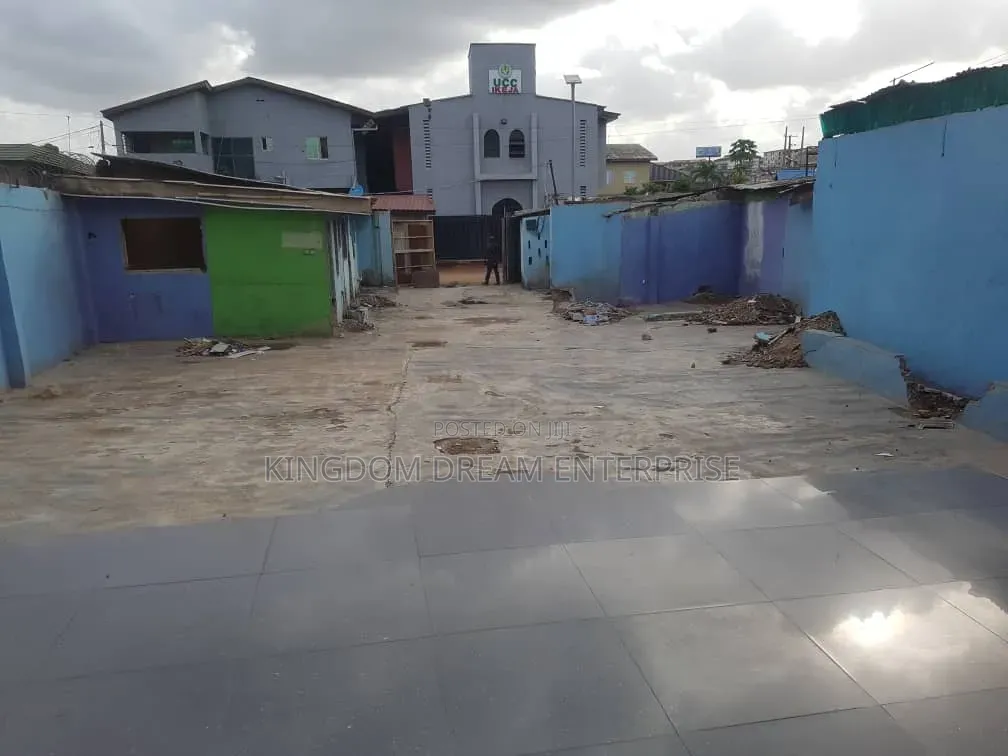 3 Bedrm Bungalow With Car Wash Bar 676sqm Of Landc Of O in Ifako-Ogba