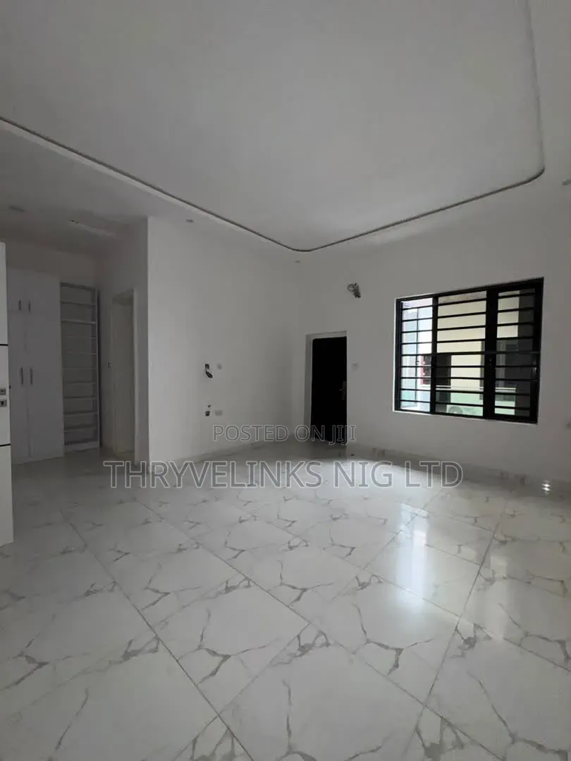 4bdrm Duplex in Sangotedo for sale in Sangotedo