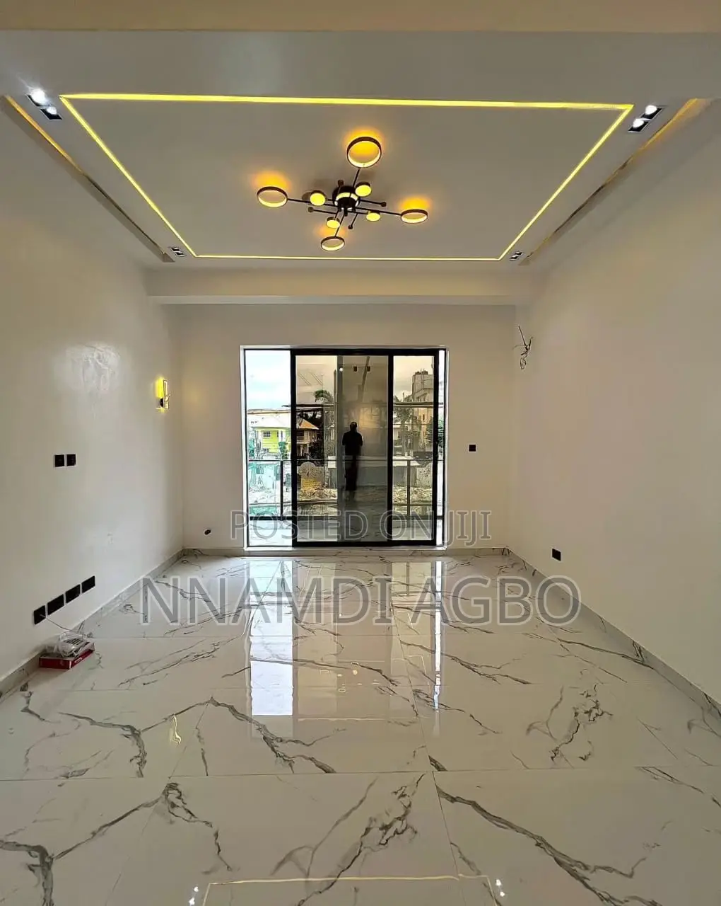 3bdrm Apartment in Lekki Phase 1 for sale in Lekki Phase 1