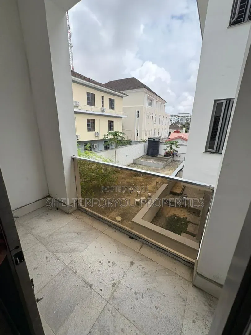 4bdrm Duplex in Victoria Island Extension for rent in Victoria Island Extension