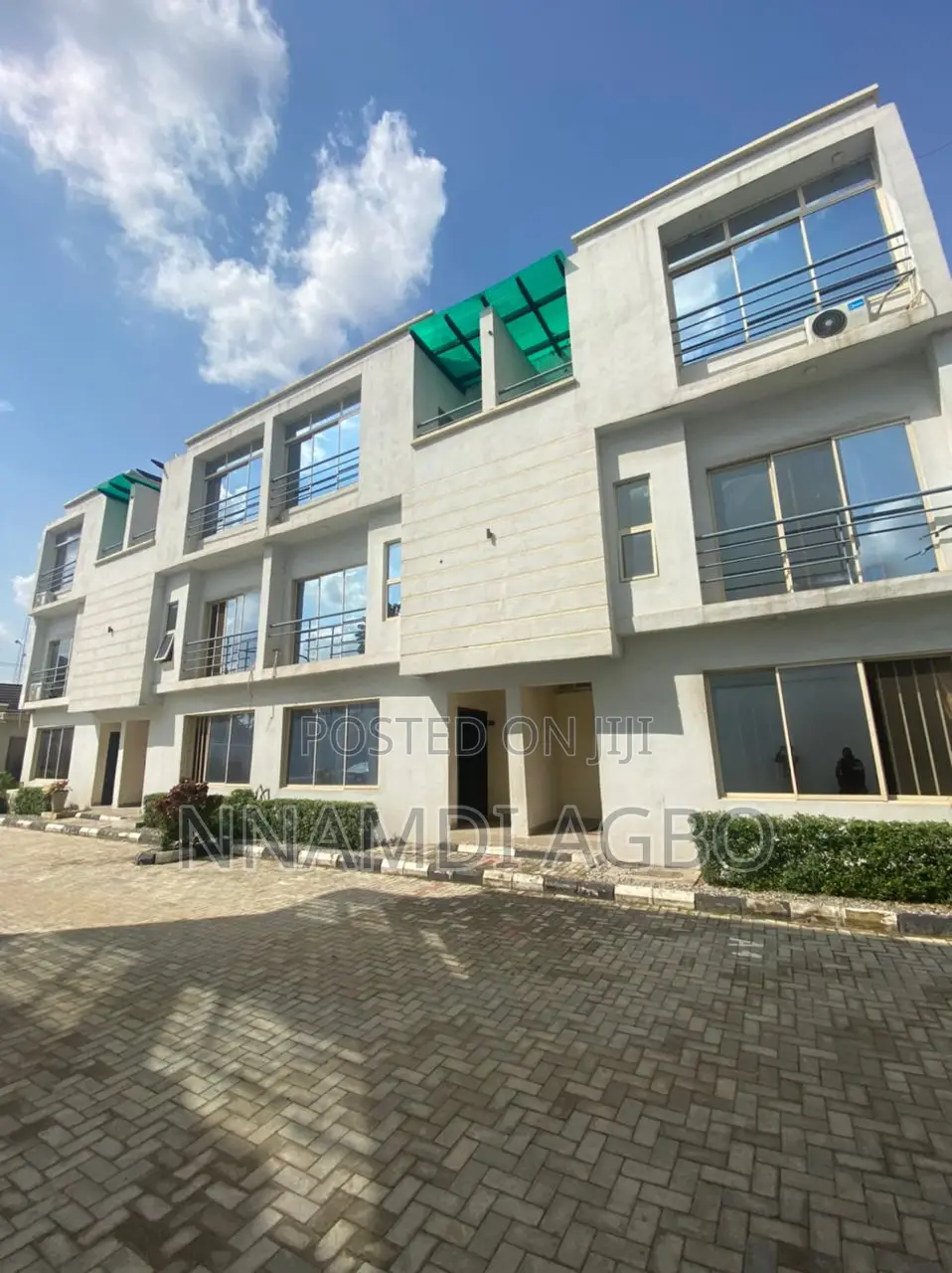 3bdrm Duplex in Ikeja GRA for sale in Ikeja GRA
