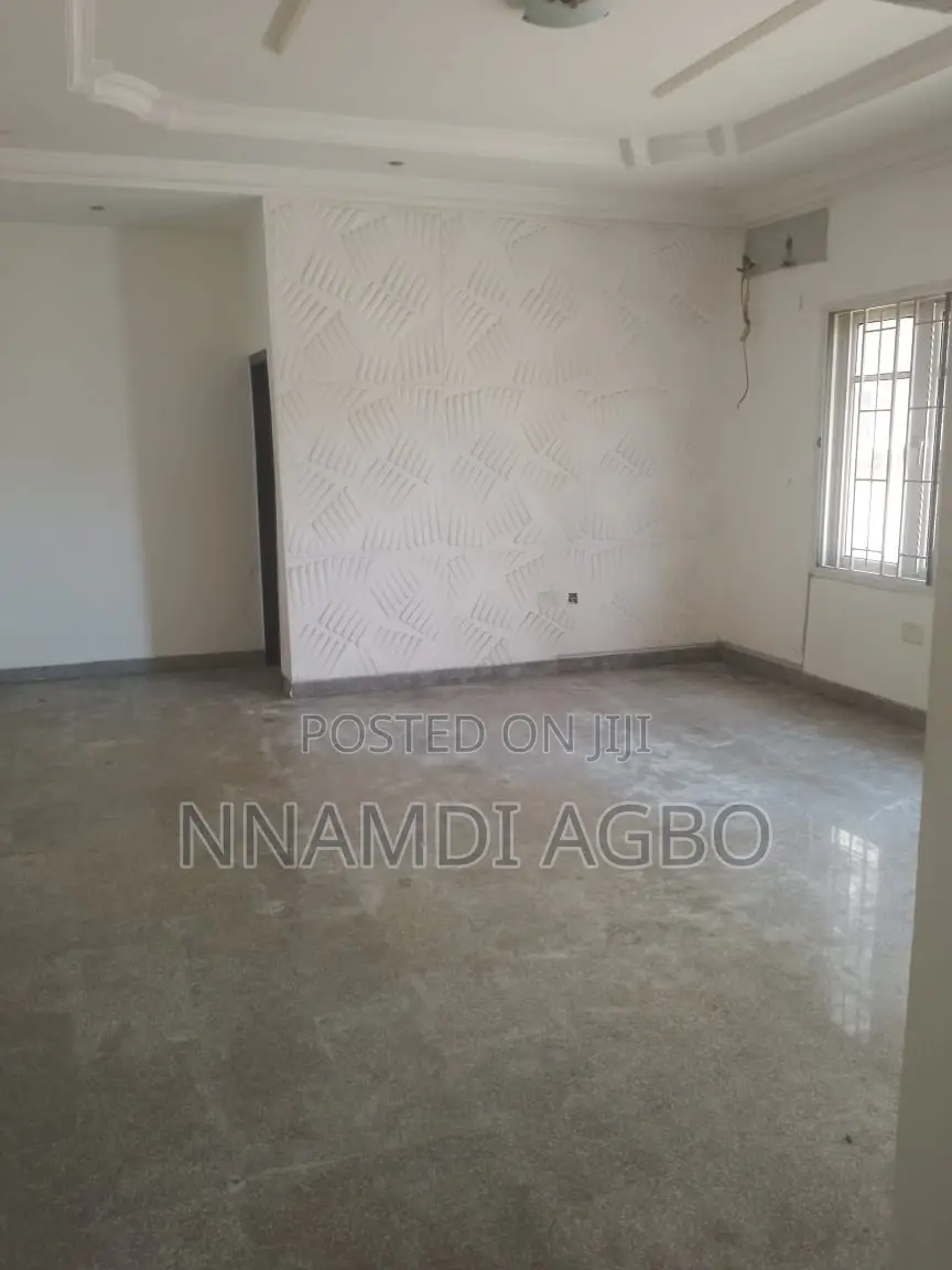 2bdrm Apartment in Lekki Phase 1 for rent in Lekki Phase 1