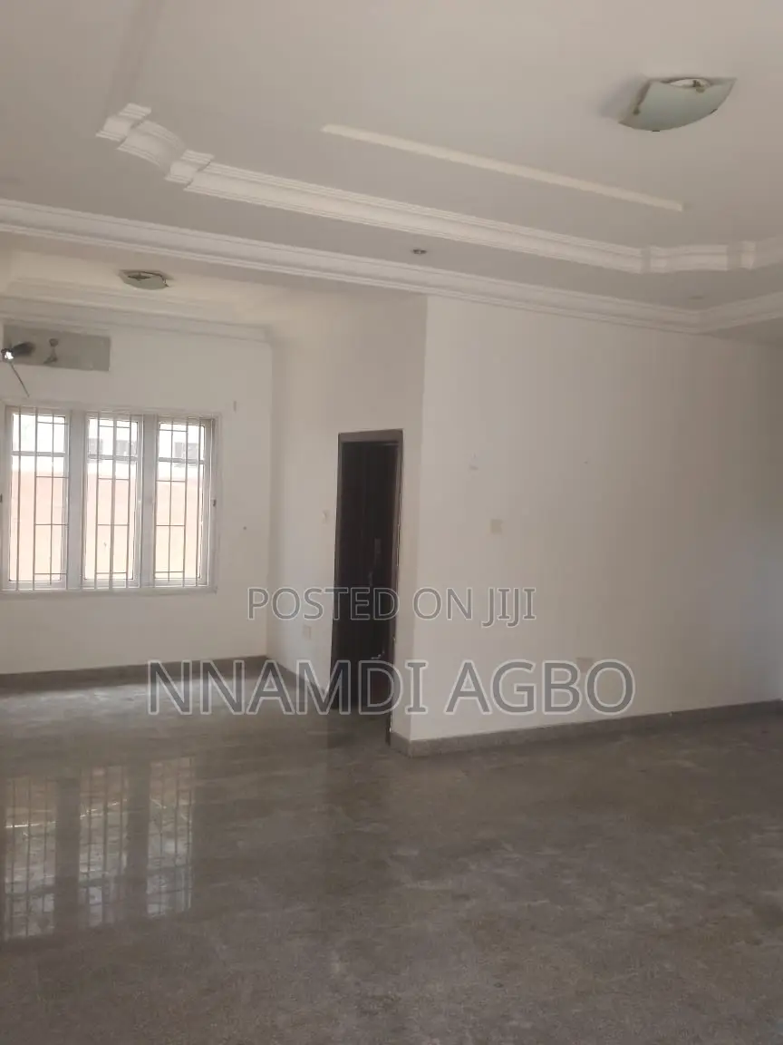 2bdrm Apartment in Lekki Phase 1 for rent in Lekki Phase 1