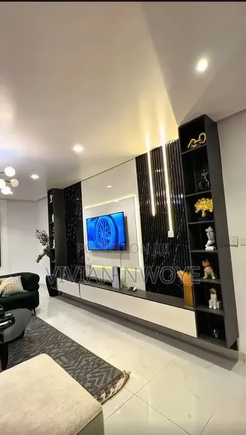 Furnished 2bdrm Maisonette in Lekki Phase 1 for rent in Lekki Phase 1