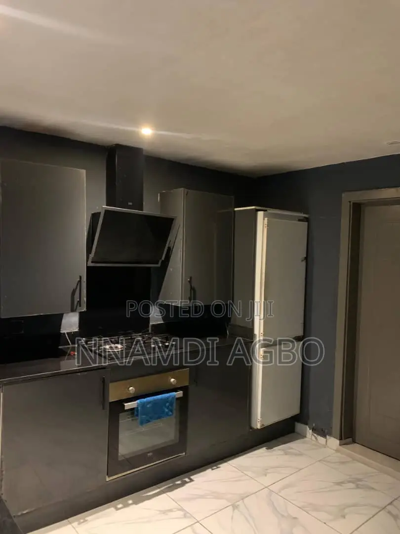Furnished 1bdrm Apartment in Thomas Estate for sale in Thomas Estate