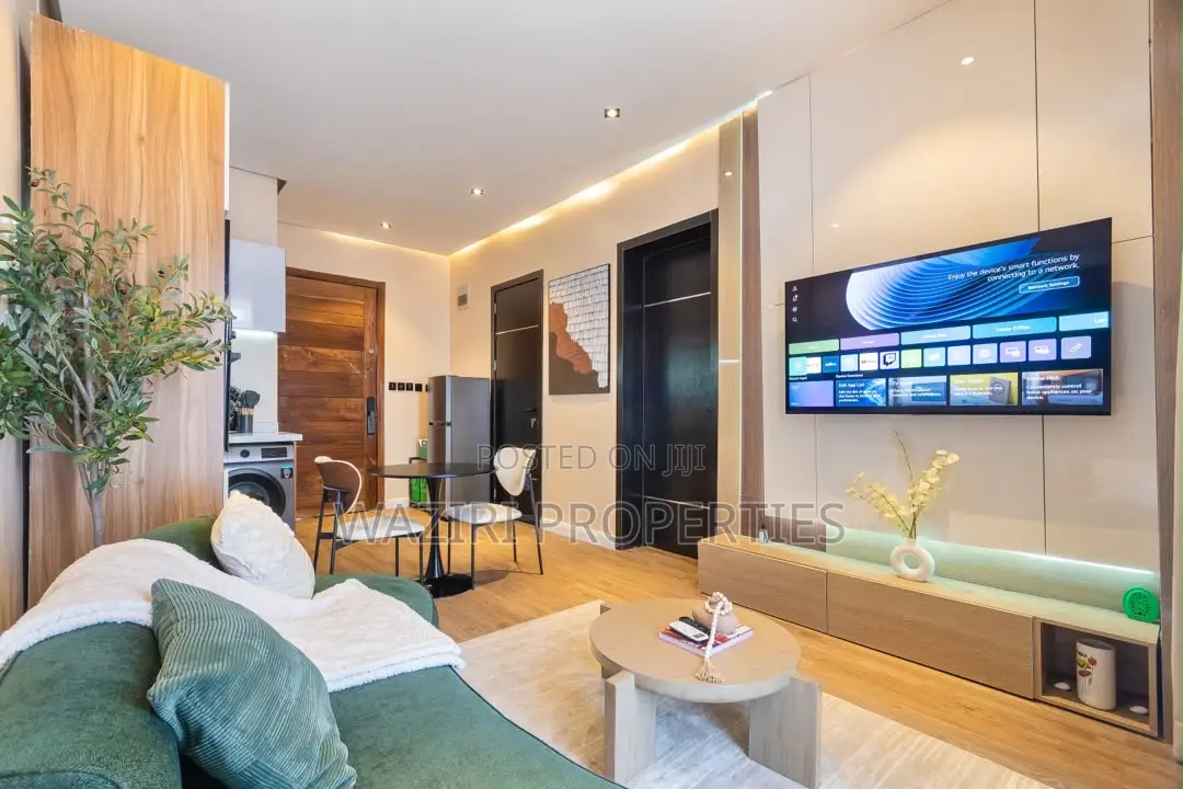 Cinematic 1 Bedroom Apartment With Pool and Ps5 in Ikate