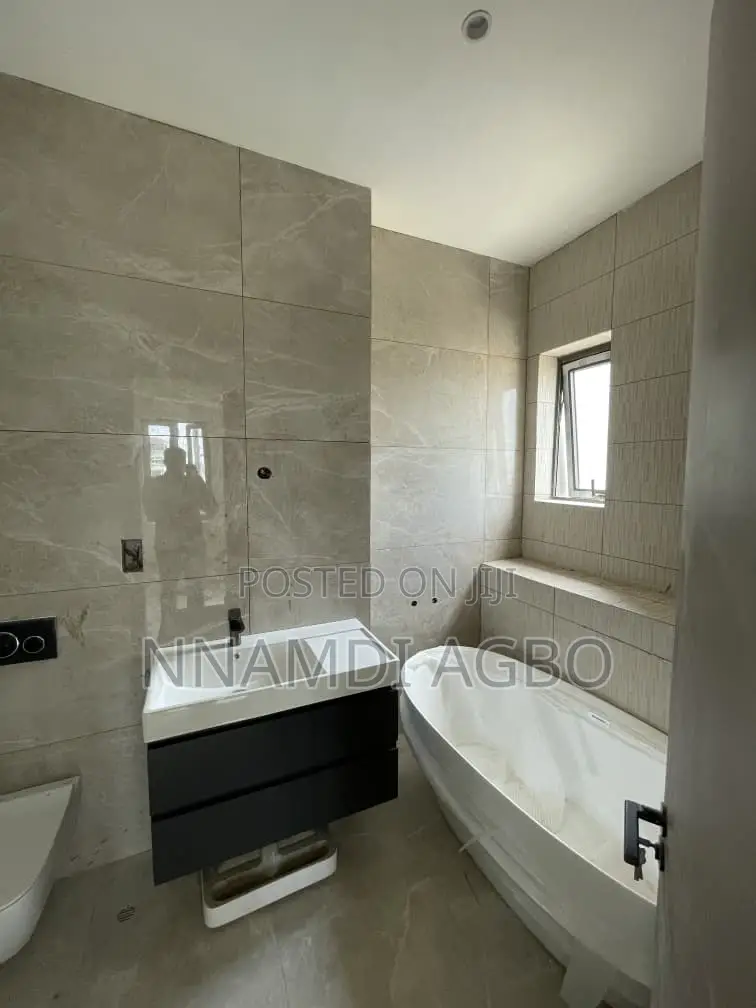 3bdrm Apartment in Osborne Foreshore Estate for sale in Osborne Foreshore Estate