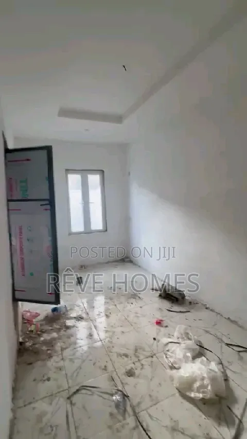 Mini Flat in Bariga / Shomolu for rent in Bariga / Shomolu