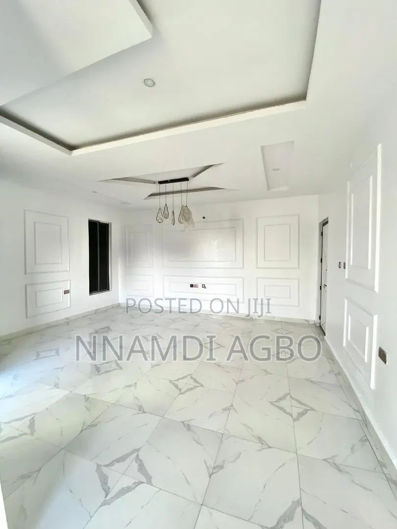 2bdrm Apartment in Ikate for sale in Ikate