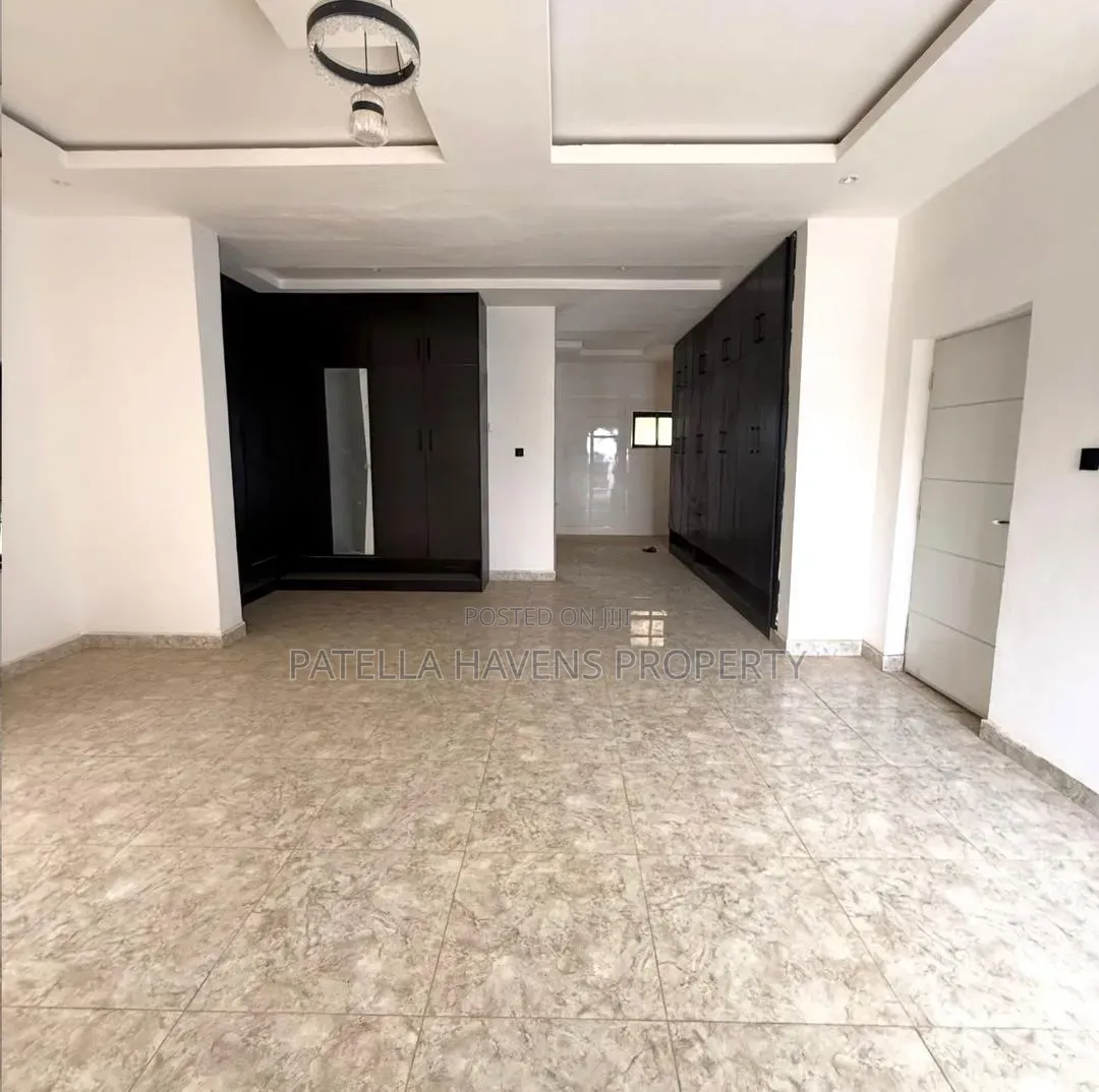 6bdrm Duplex in Guzape District for sale in Guzape District