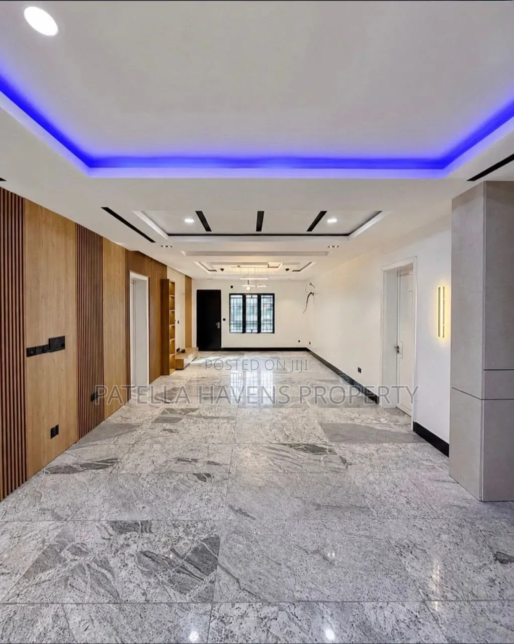 9bdrm Duplex in Guzape District for sale in Guzape District