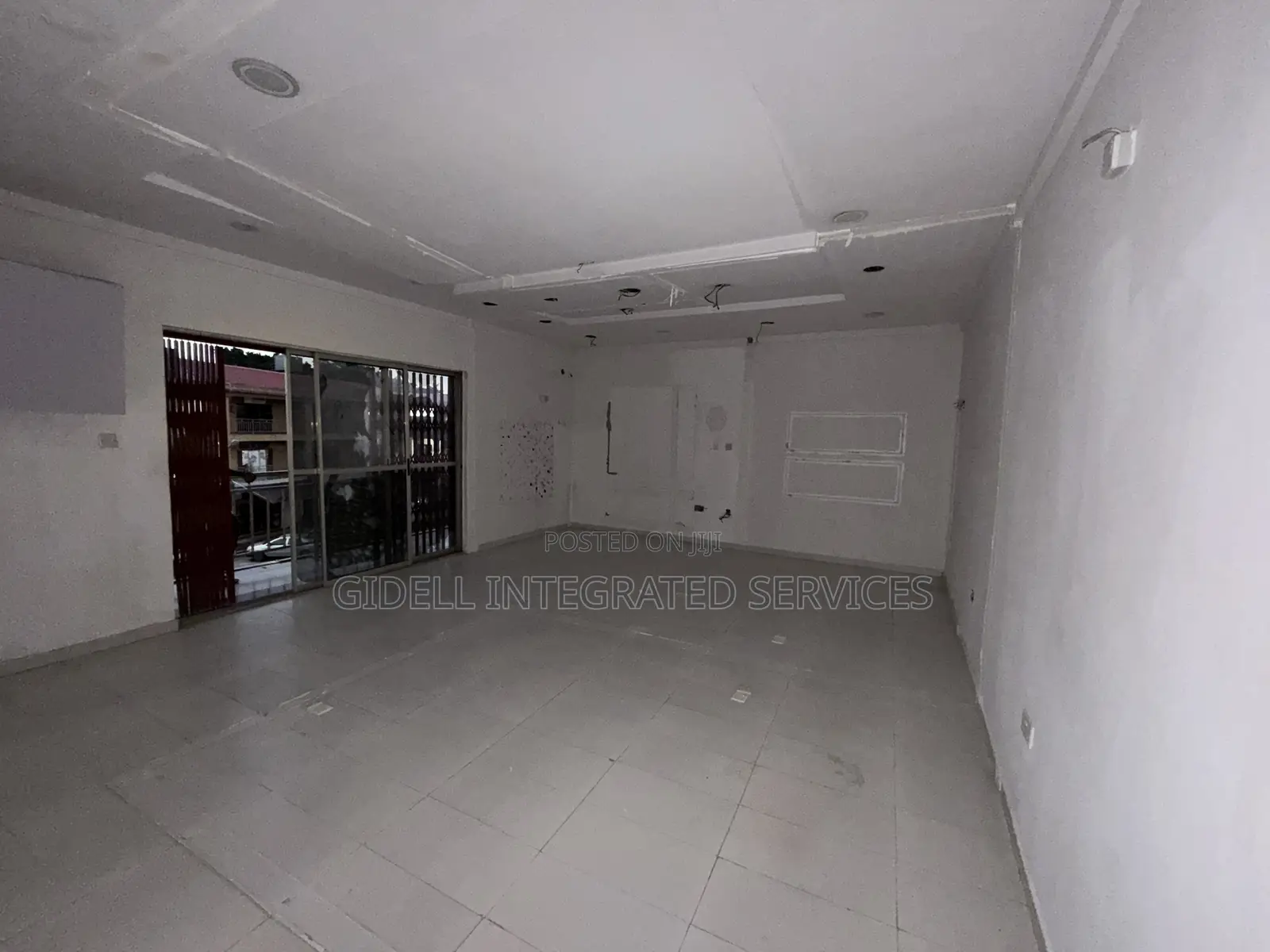 Office / Shop Space on the Second Floor in a Strategic Location in Wuse 2