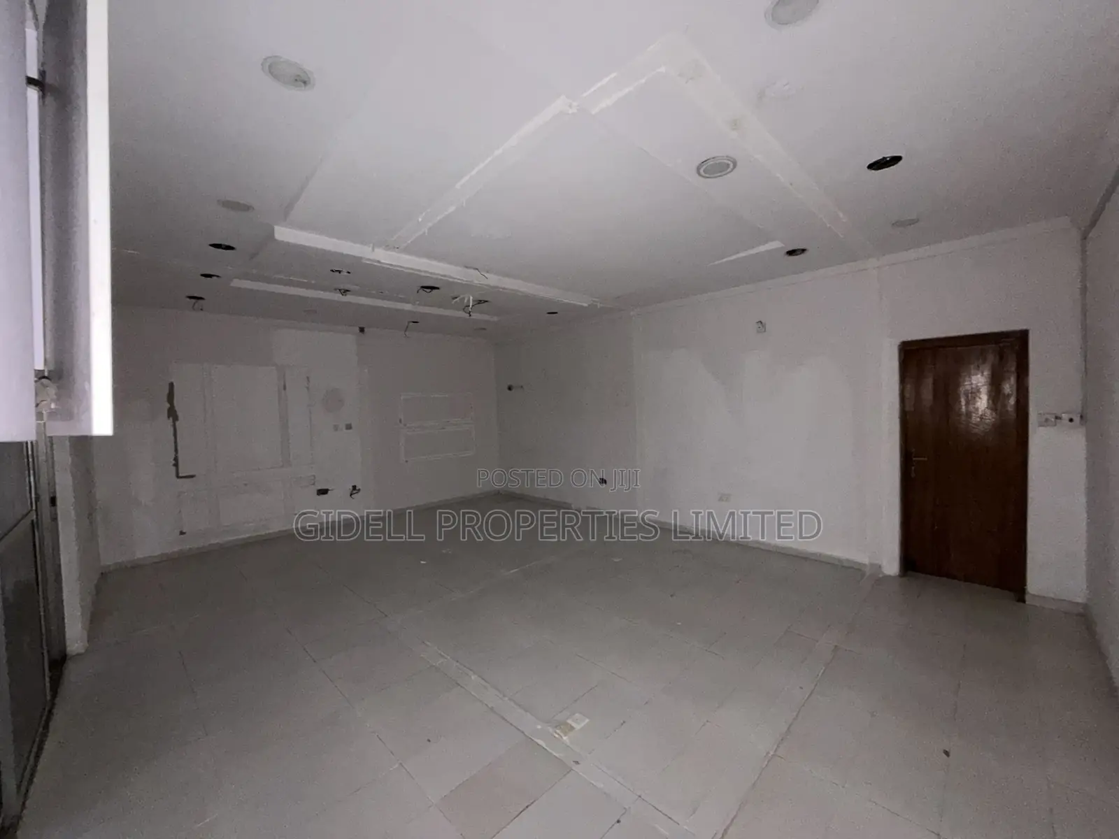 Office / Shop Space on the Second Floor in a Strategic Location in Wuse 2