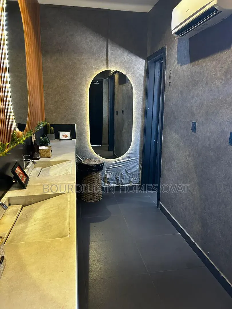 1bdrm Apartment in Lekki Phase 1 for sale in Lekki Phase 1
