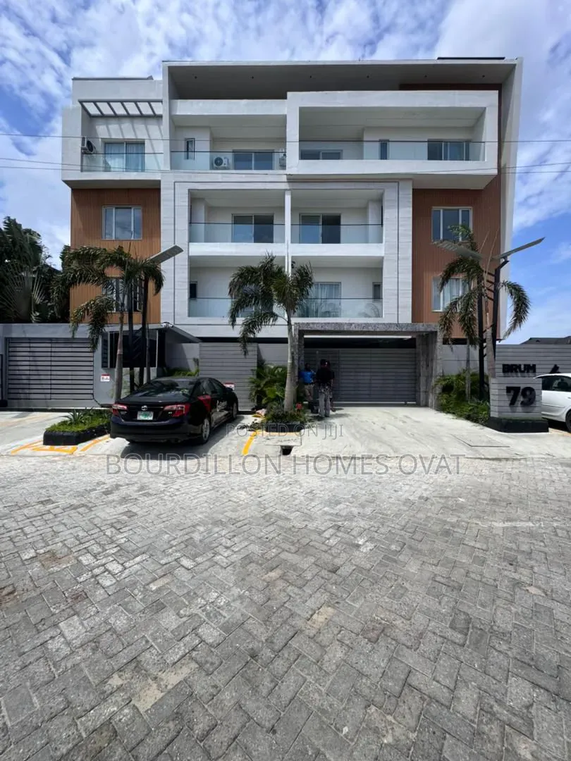 2bdrm Apartment in Lekki Phase 1 for rent in Lekki Phase 1