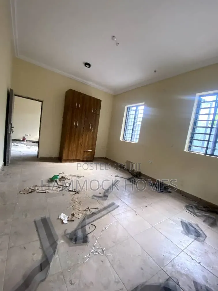 2bdrm Block of Flats in New Bodija Estate for rent in Bodija