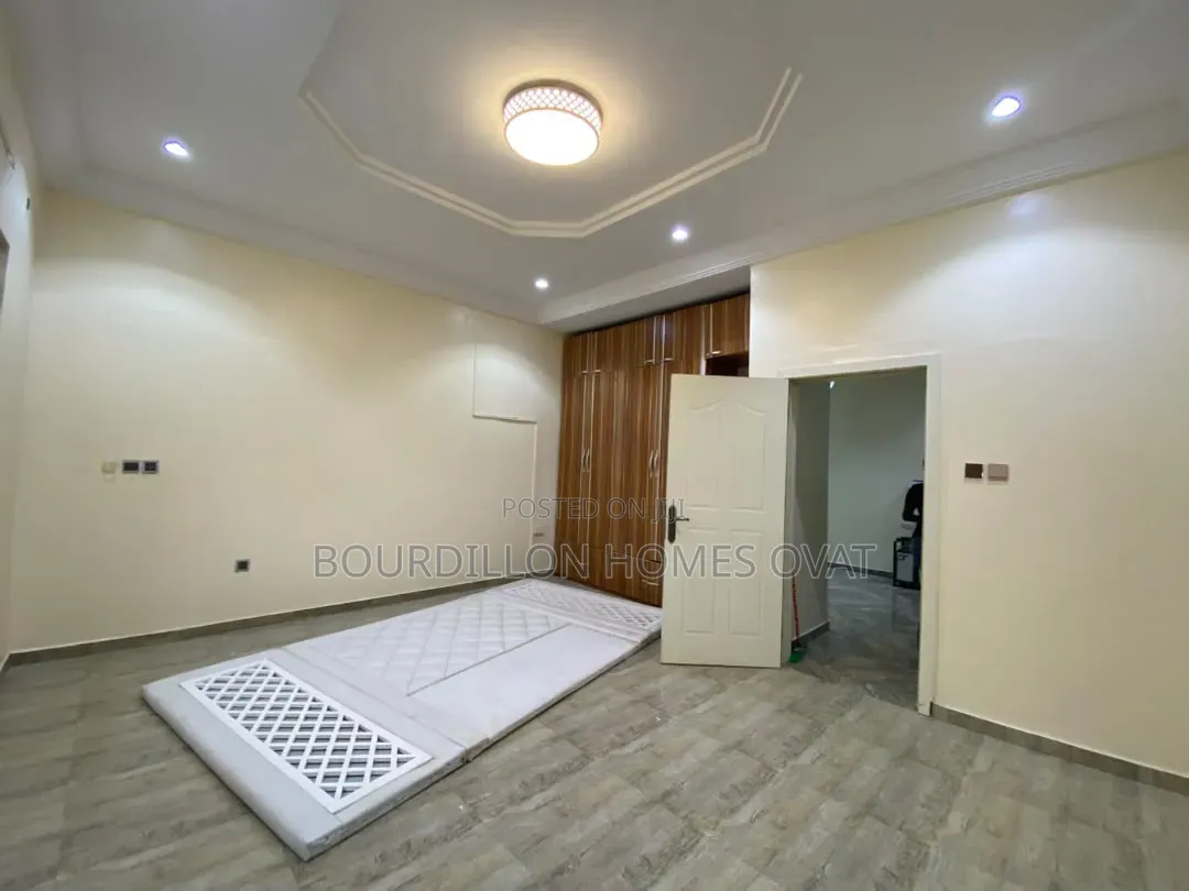 4bdrm Duplex in Orchid Lekki Lagos for rent in Lekki Expressway